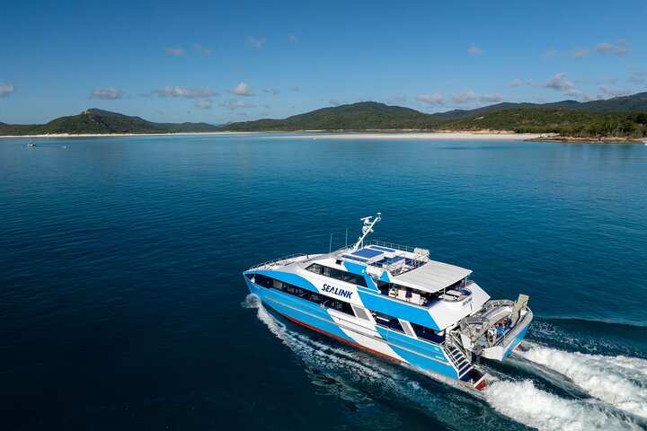 The Big Island Day Tour: Full day tour to Whitehaven Beach