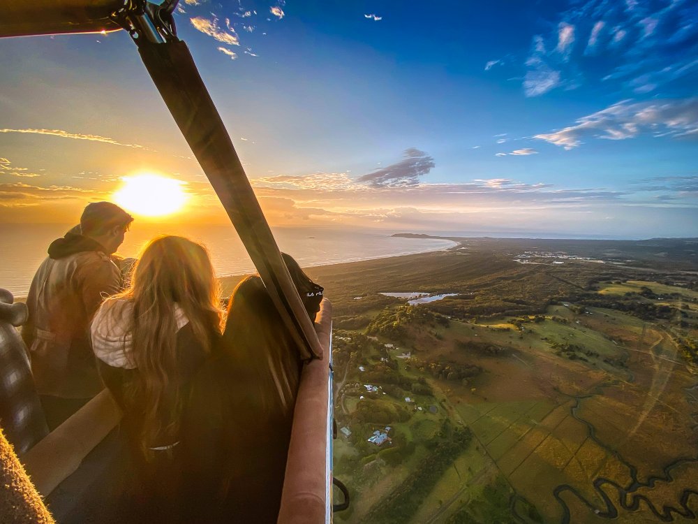 Sunrise Hot Air Ballooning In Byron Bay