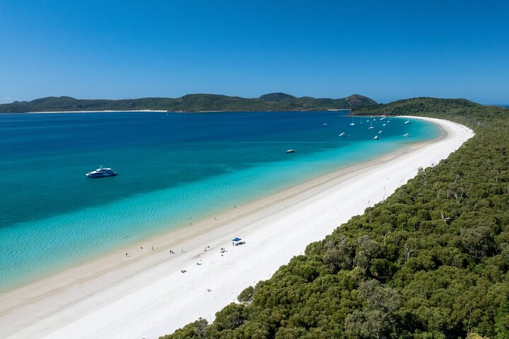 The Big Island Day Tour: Full day tour to Whitehaven Beach