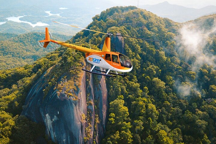 Beyond the Range – 30 minute Rainforest Scenic Flight