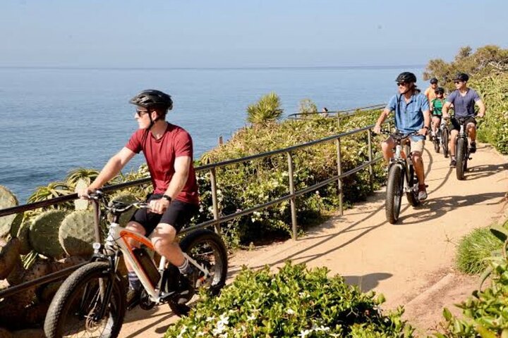 Experience E-bike at Byron Bay