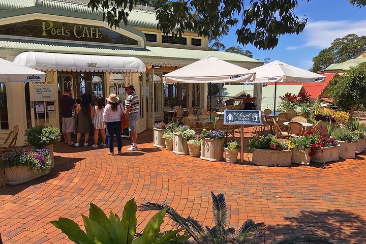 Montville and Maleny Scenic Full-Day Private Tour with Wine Tasting