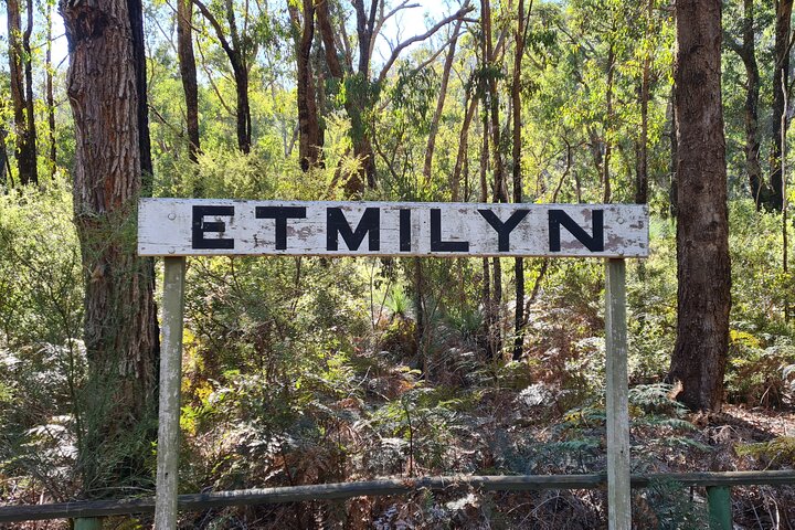 Dwellingup Trains, Trails & Woodfired Delights Full Day Tour