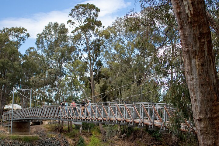 Echuca Guided E-Bike Cycling Tour