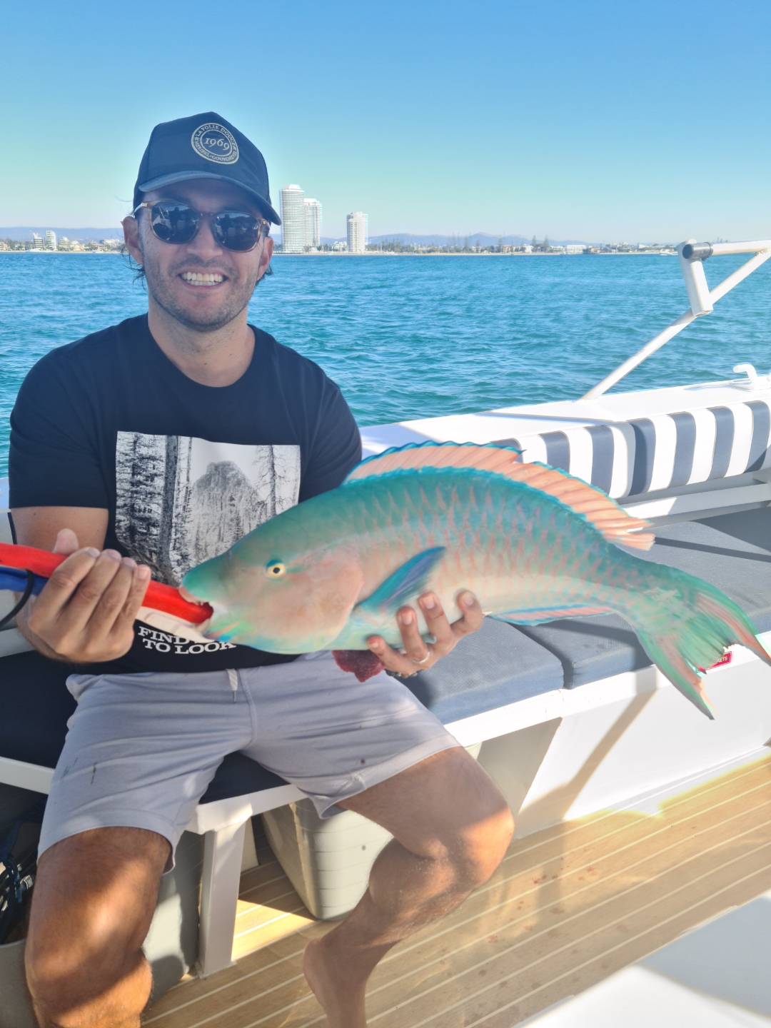 PRIVATE Broadwater Fishing – 5 hour morning session. Pickup from Runaway Bay.