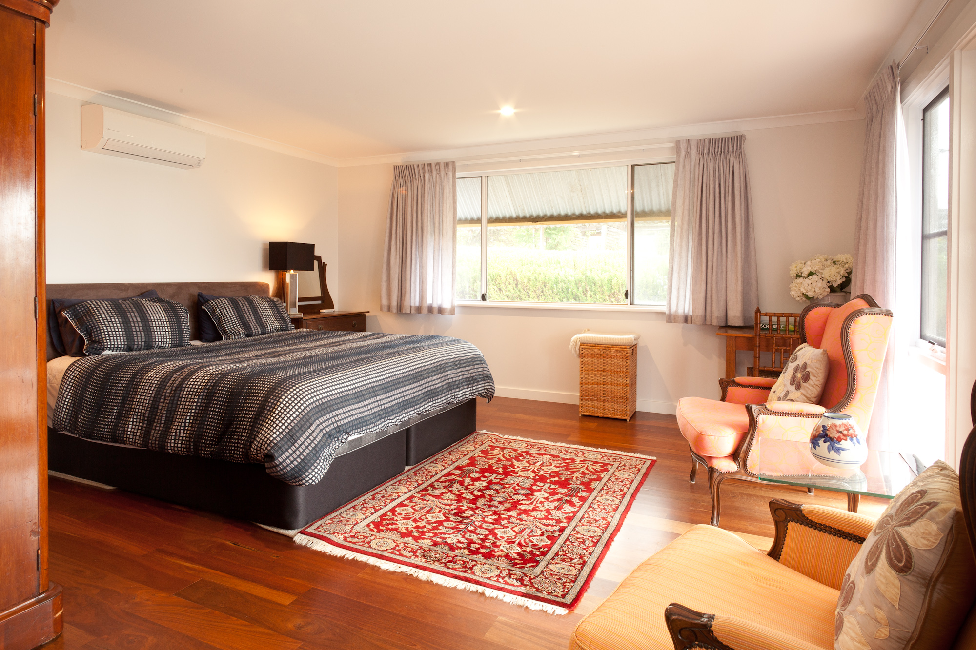 THE GRANGE ON KALGAN (2 Bedroom - Max 4)