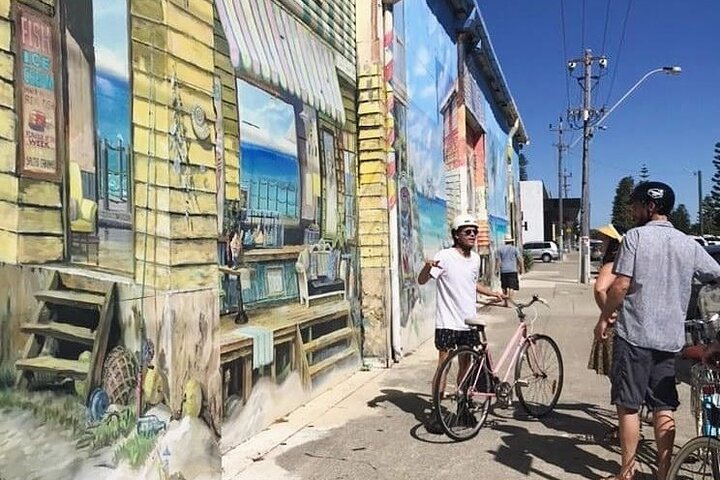 Street Art, Beers and Bikes Shared Tour