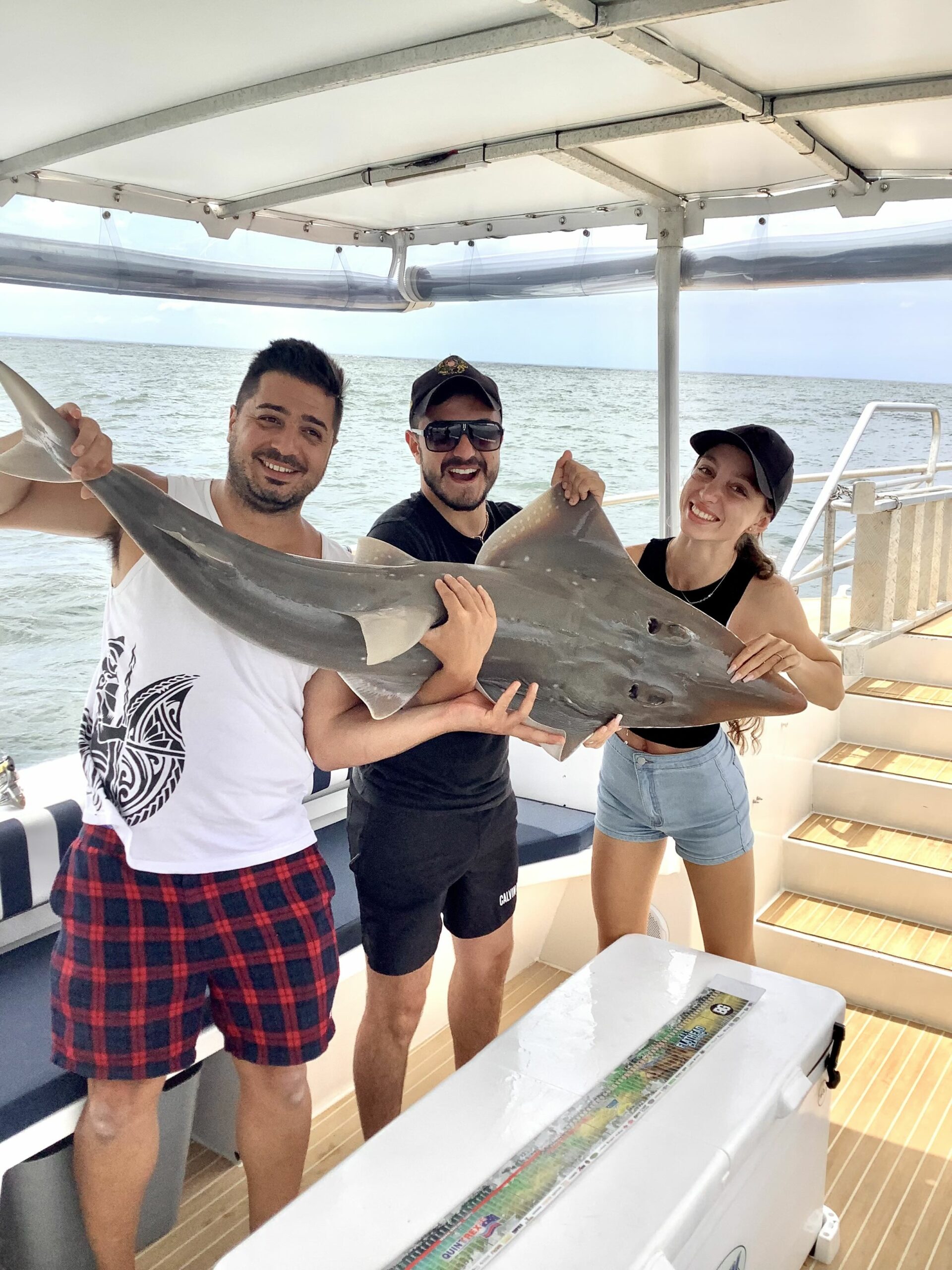 PRIVATE Broadwater Fishing - 5 hour morning session. Pickup from Runaway Bay.