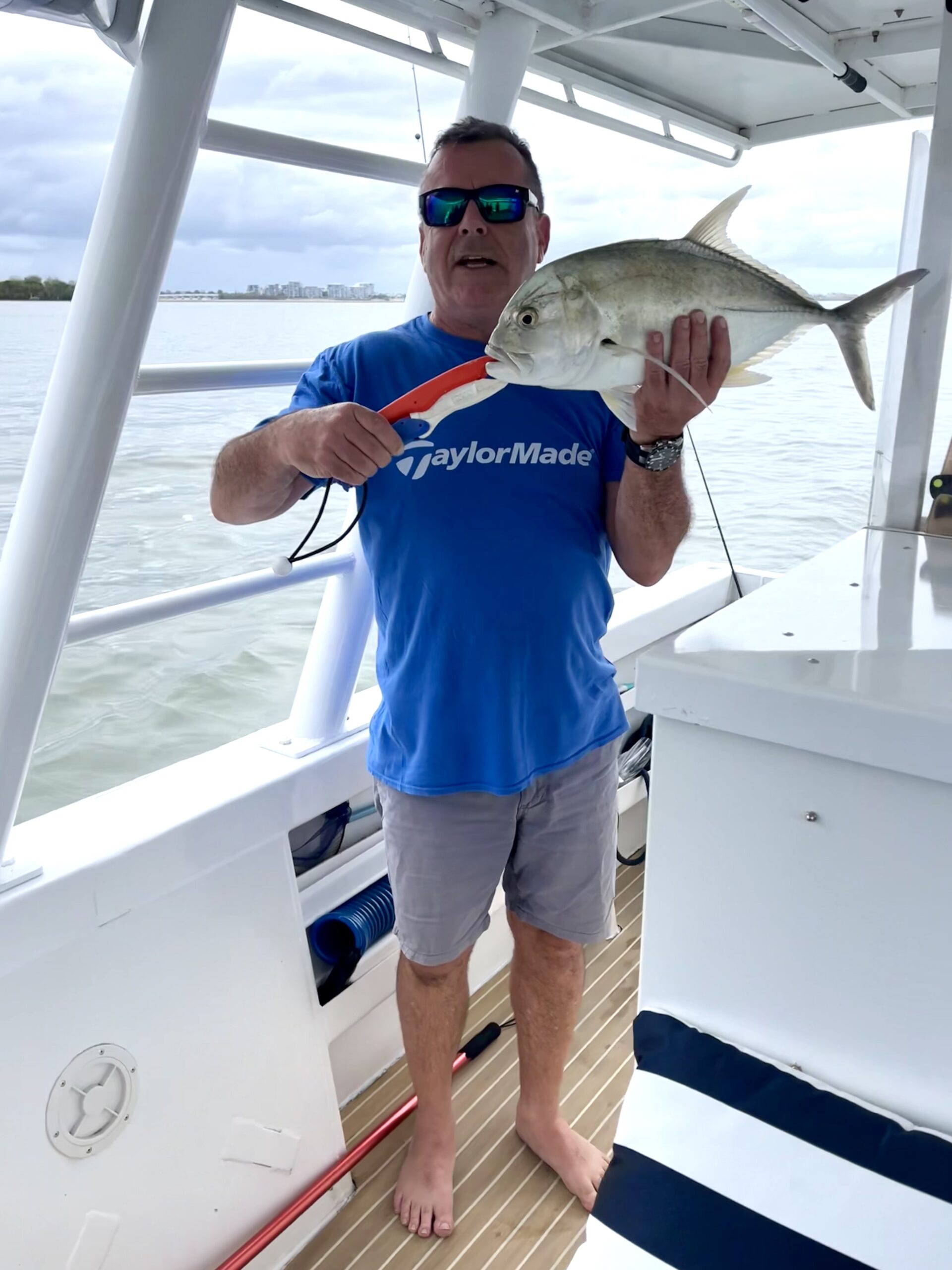 PRIVATE Broadwater Fishing - 5 hour morning session. Pickup from Runaway Bay.