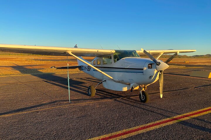 Small-Group Scenic Flight of Mount Isa