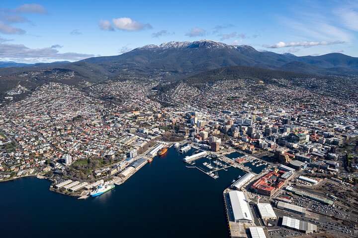 Private half-day tour: kunanyi/Mt. Wellington, Hobart & Cascade Brewery.