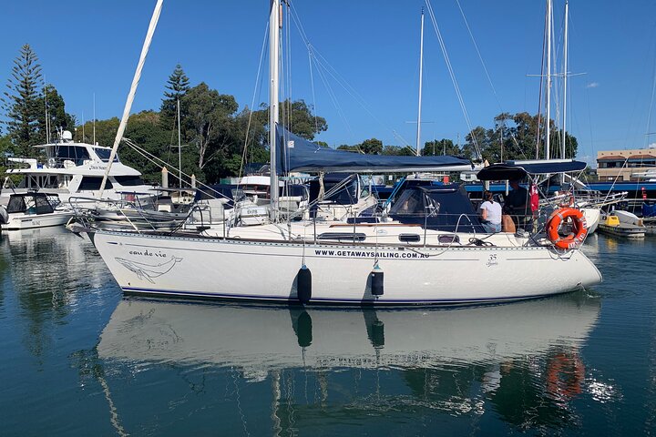 2 Hour SUNSET Cruise with Getaway Sailing on the Gold Coast