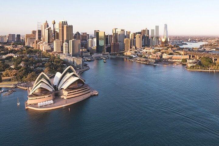 Sydney City Tours | See the Signature Sights in Style (Private Tour)