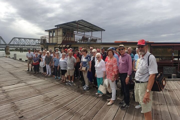 Barossa Wine Tasting and Murray River Cruise