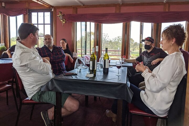 Barossa Wine Tasting and Murray River Cruise