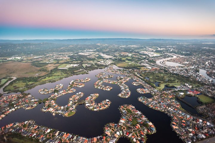 Gold Coast Hot Air Balloon with 5 Star Champagne Buffet Breakfast