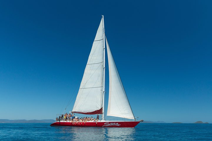 Siska - 2 day 1 Night - FUN Maxi Sailing Tour of the Whitsundays