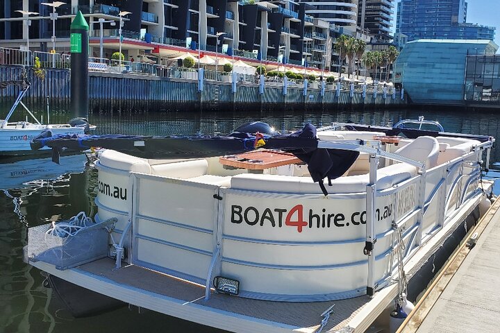 Pontoon Boat Hire Melbourne