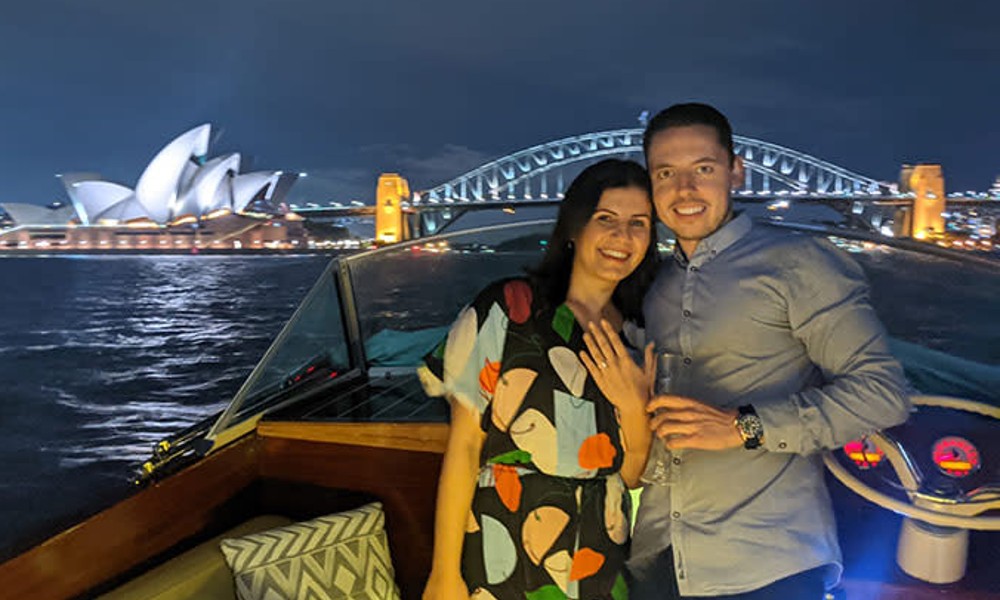 Private Sydney Harbour Vivid Cruise with Wine – For 2