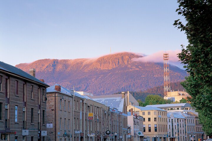 4-Day Private Tasmania Wilderness and Whiskey walks.