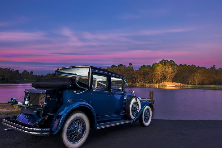 1929 Vintage Cadillac LaSalle tour in the Upper Blue Mountain.2 hour experience.