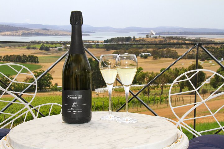 Private Wine & Beverage Tours in Tasmania