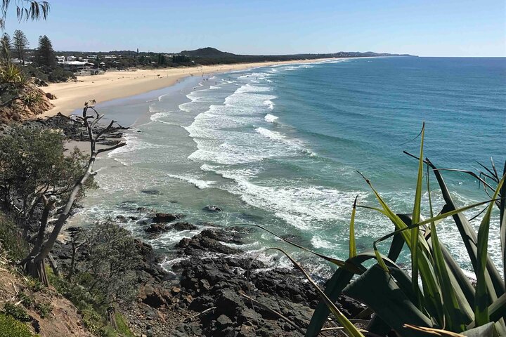 South of Noosa Tour: Hidden Beaches, Mountains, Islands and Villages with Lunch