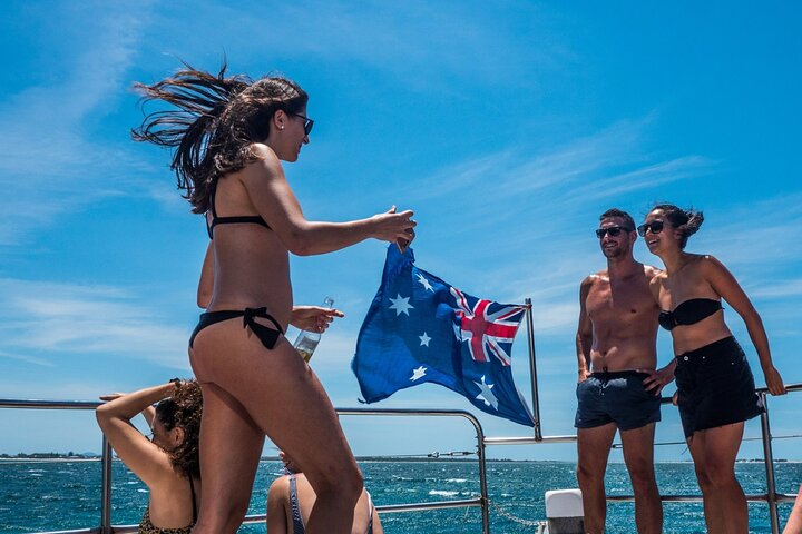 Port Stephens Day Trip with Dolphin Watch Cruise from Sydney