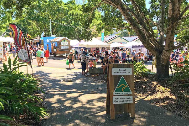 Eumundi Markets Tour Deluxe with VIP Access and Gourmet Lunch
