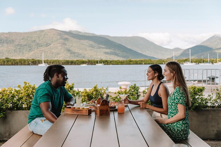 Cairns Food and Wine Hop On Hop Off Tour