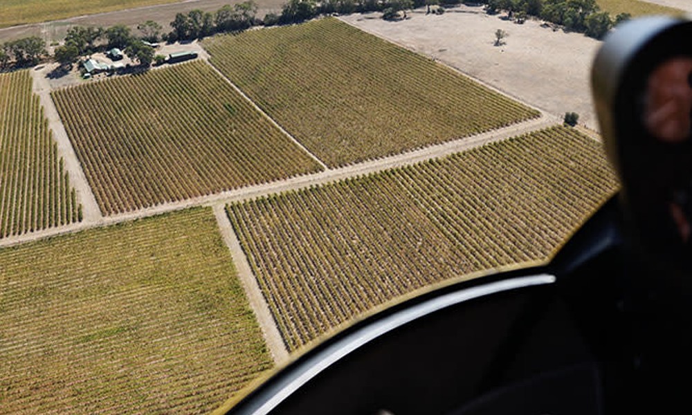 15 Minute Scenic Helicopter Flight over the Barossa Valley