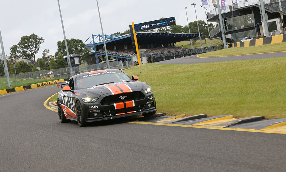 The Mustang Podium - 20 Laps - Melbourne