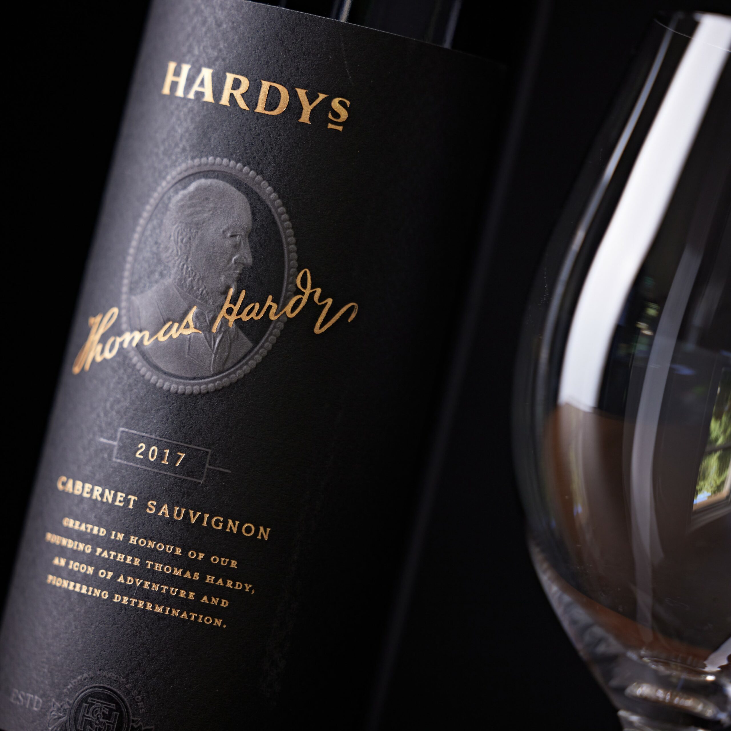 Hardys Icon Wines Tasting: Embrace Hardy’s timeless wine legacy.