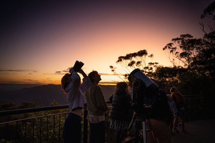 Stargazing with an Astrophysicist in Blue Mountains