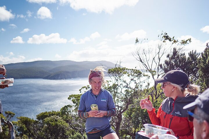 Tasman Peninsula Off Peak Explorer