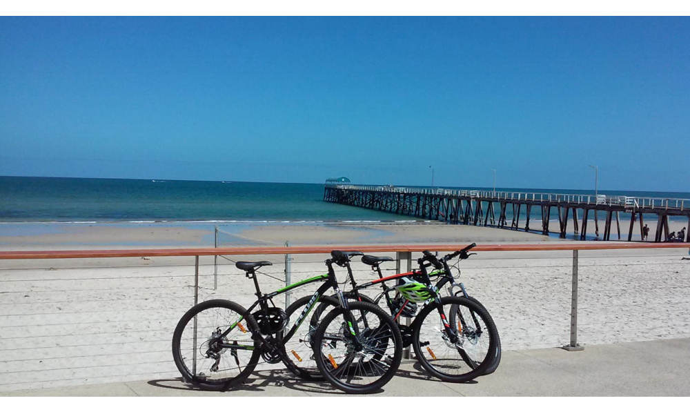 Adelaide to Glenelg Cycling Tour