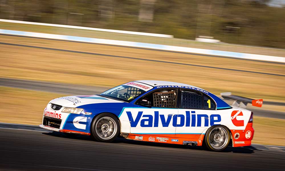 V8 8 Drive and 3 Passenger Laps Combo - Brisbane