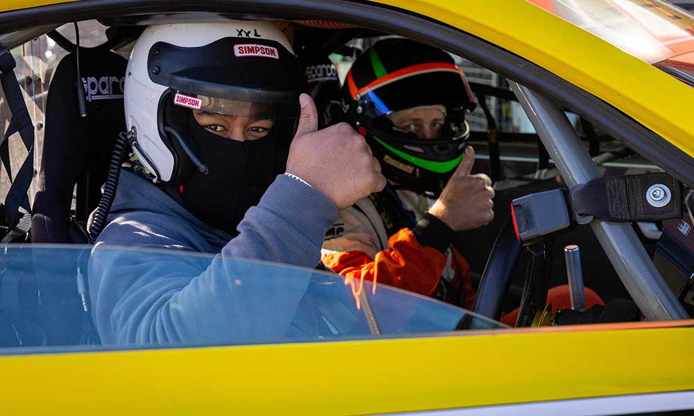 V8 Race Car Driving Experience – 5 Laps – Brisbane