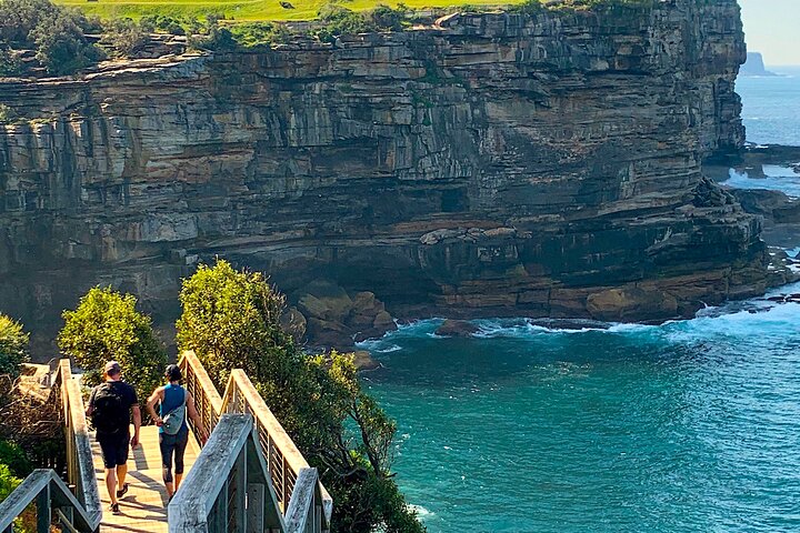 All Inclusive Small Group Walking Tour in Sydney Coastal with Premium Guided