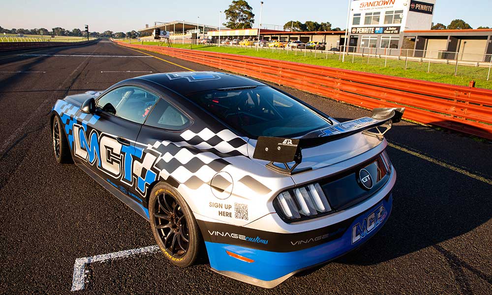 V8 Mustang 8 Lap Drive Racing Experience – Adelaide