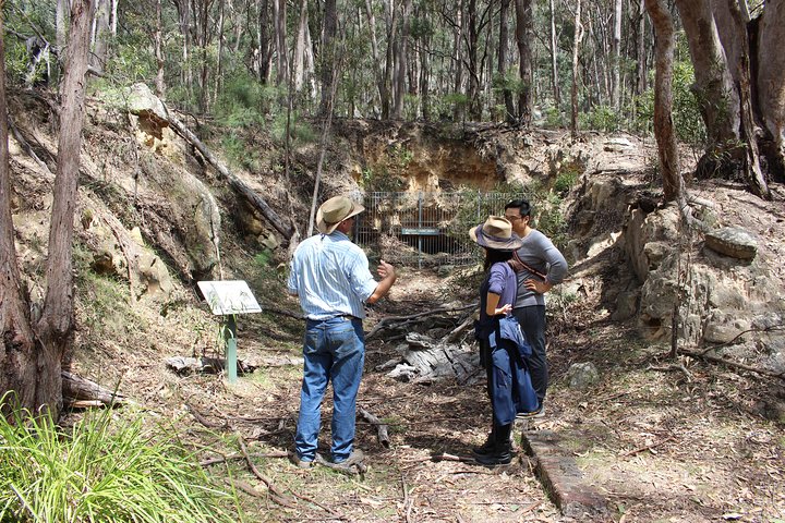 Newnes Ruins Walking Tour