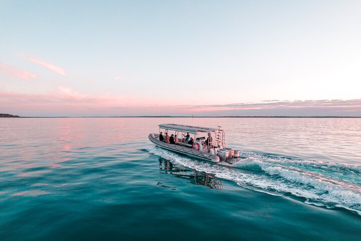 2 Hours Hervey Bay Funset Cruise