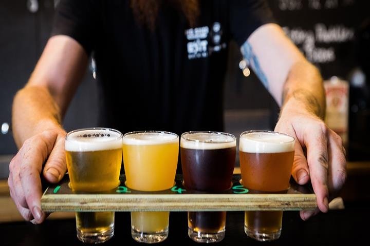 Full-Day Brewery Tour of Inner West with Tastings and Lunch