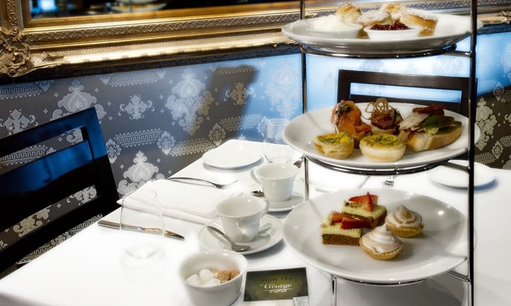 High Tea with a Glass of Sparkling Wine - For 2