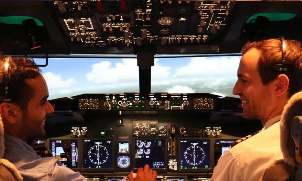 Boeing 737 Flight Simulator Melbourne CBD - 60 Minute City Flyer