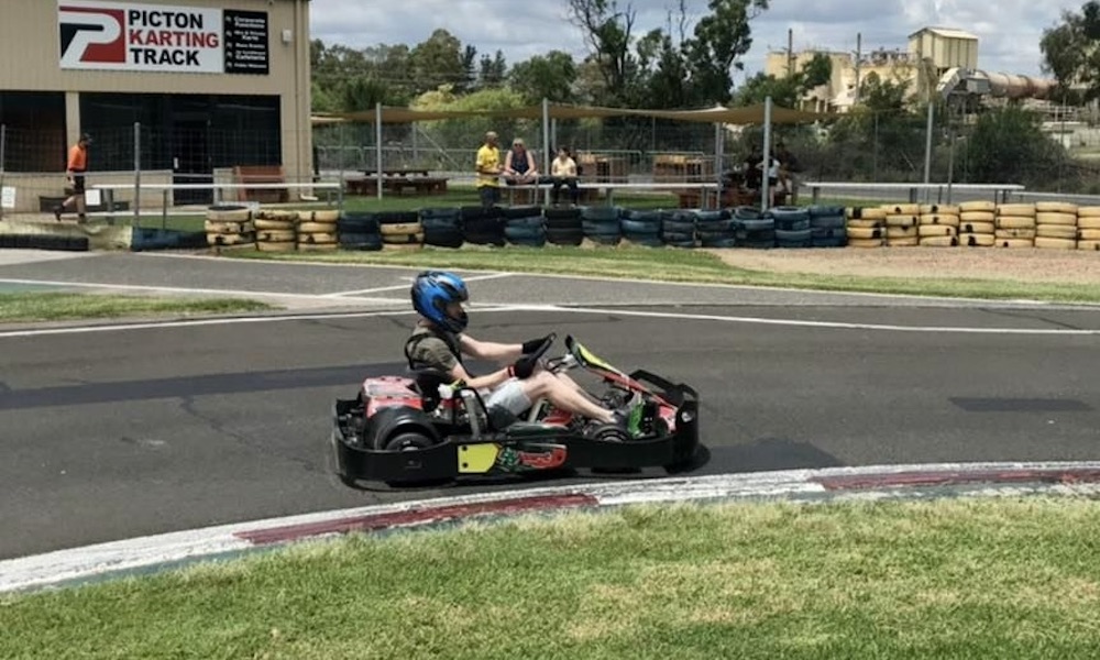 15HP Karting Challenge - 3 x 10 Minute Intervals - 17+ Years