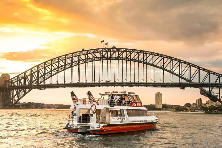 Sydney Harbour Hopper - Sightseeing Cruise