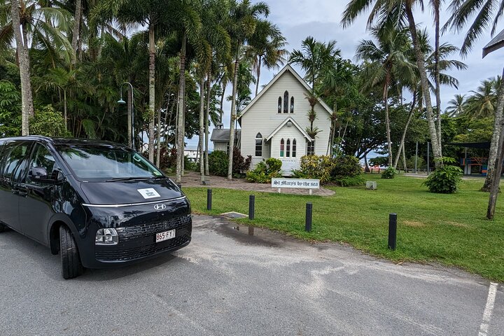 Cairns airport to port Douglas private Transfers one way