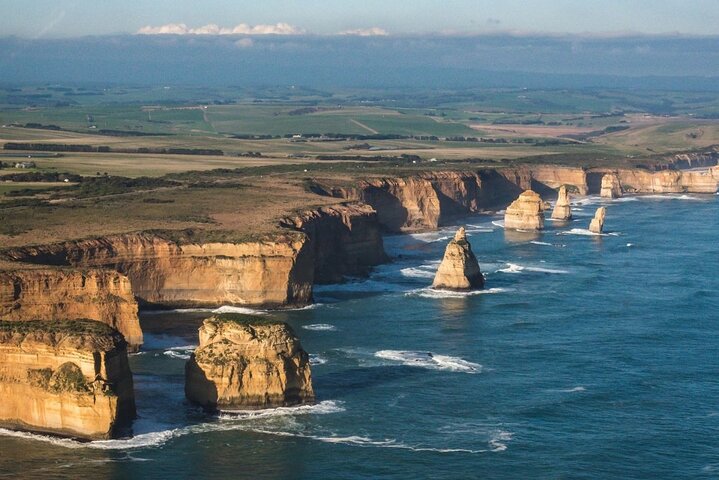 Private VIP Helicopter Experience from Melbourne to 12 Apostles