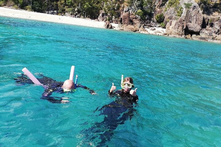 One day Whitsunday Islands cruise incl Whitehaven Beach, Snorkeling & Hill Inlet